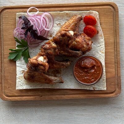Куриные крылья в Грейс HALL по цене 420 ₽