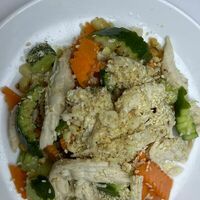 Ном Га Салат с курицей в Pho Nem