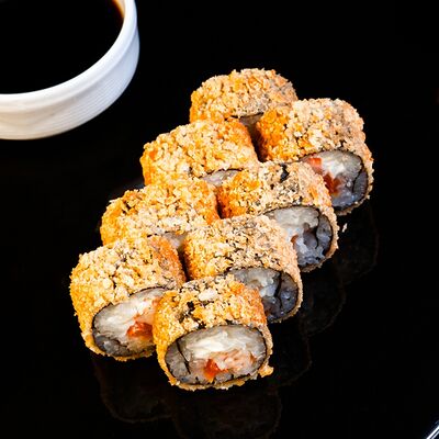 Хот с лососем в Royal Sushi по цене 1650 ₸