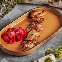 Шашлык из куриного бедра в Гриль бар BQ