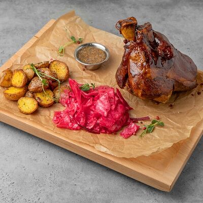 Рулька по-баварски в Большая рыба по цене 1600 ₽