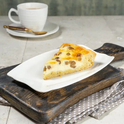 Сметанник с изюмом в Рестомаркет Китчен по цене 189 ₽