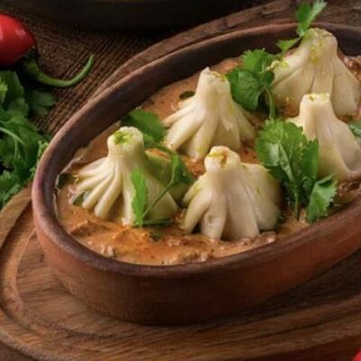 Мини-хинкали с картофелем в мясном соусе с бараниной в Мамули по цене 970 ₽