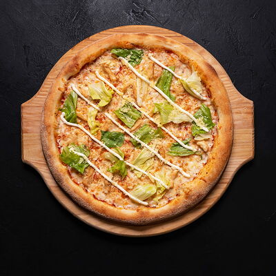 Пицца Цезарь в Sushiman по цене 649 ₽