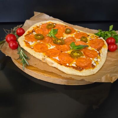 Пицца Римская Пепперони в Трасса по цене 599 ₽