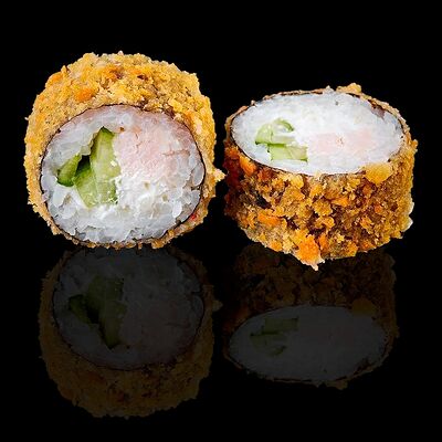 Темпурный ролл с курицей в Edok по цене 299 ₽