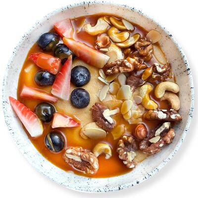 Гурьевская каша с орехами и сухофруктами (320 г) в Медовик по цене 595 ₽