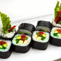 Ролл овощной в Sushi рыбу