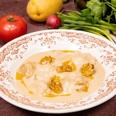 Сациви из индейки по-тифлисскив Чичилаки по цене 690 ₽