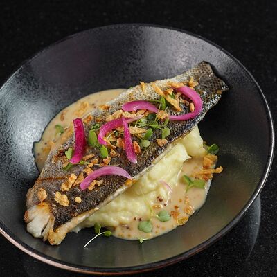 Филе сибаса гриль, картофельное пюре в Рестобар Гриль 39 по цене 820 ₽