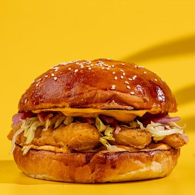 Бургер Стрипс Джо в Black Jo по цене 639 ₽