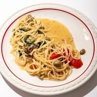 По-средиземноморски с оливками и томатом в Semplice