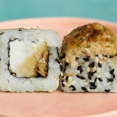 Ролл Хот чикен в Sushi Street по цене 319 ₽