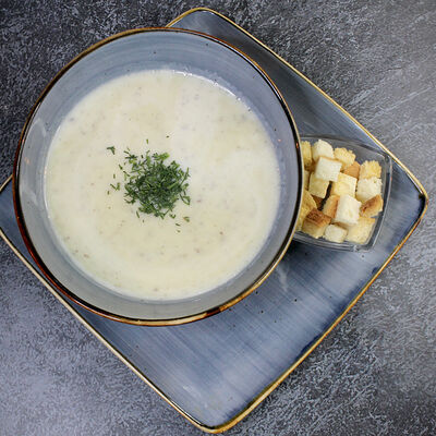 Грибной суп-пюре с сухариками в Кафе Aladdin по цене 369 ₽