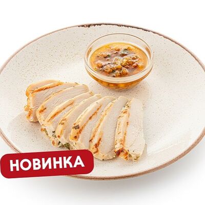 Запеченная куриная грудка в Шоколадница по цене 455 ₽