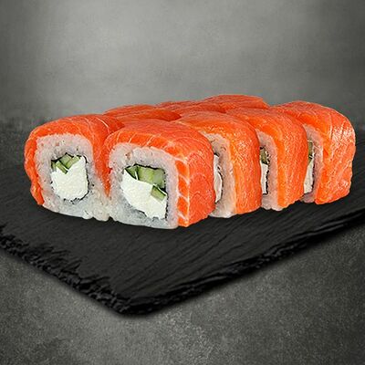 Филадельфия с листом салата в Su & Shi по цене 844 ₽