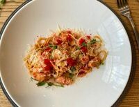 Спагети с лососем и креветками в Чентуриппе