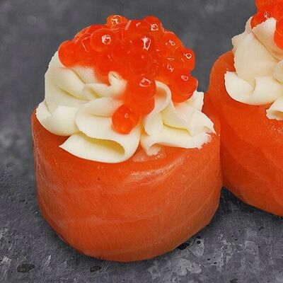 Суши Сяке икура в Тайхаку по цене 140 ₽