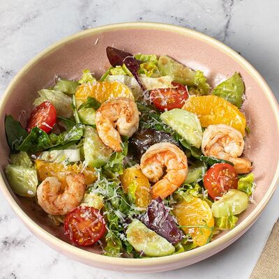 Салат с апельсином и креветкой в Кэрри по цене 410 ₽