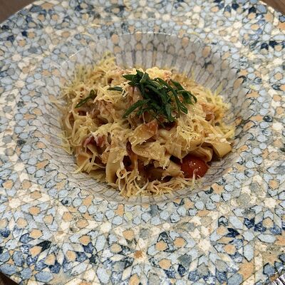 Фетучини с креветками и помидорамив LaВеранда по цене 650 ₽