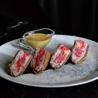 Дельта с тунцом в Нами