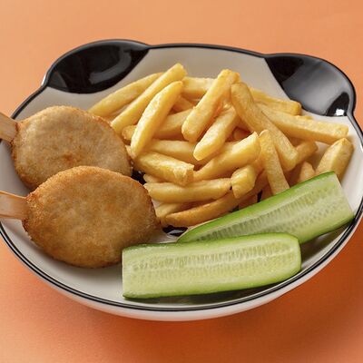 Куриное эскимо с картофелем фри в Урюк по цене 370 ₽