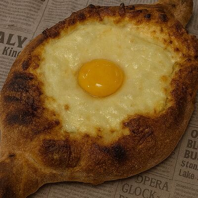 Хачапури лодочка в Сметанин Пицца по цене 599 ₽