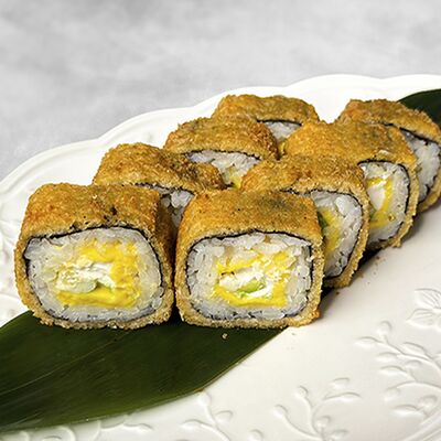 Ролл Четыре сыра в MaMa Mia по цене 497 ₽