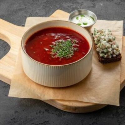 Борщ с говядиной, вишней и салом в Вода & Еда по цене 862 ₽