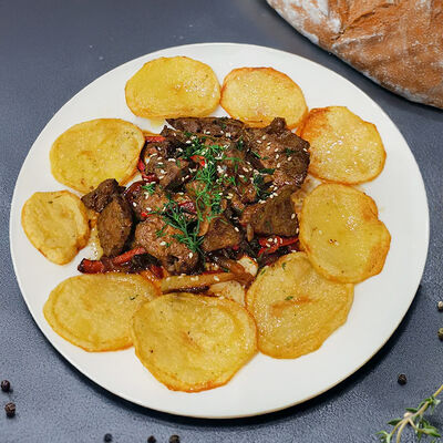 Печень жареная по-бухарскив Чинар по цене 495 ₽