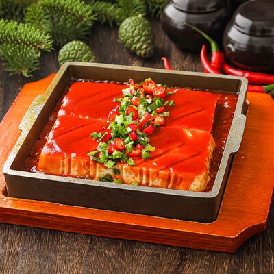 Жареный тофу в сладко-остром соусе в Рисарт по цене 660 ₽