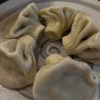 Отварные Хинкали с сыромв BORANI по цене 465 ₽