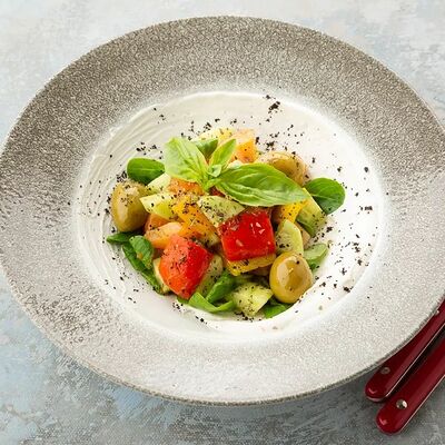 Греческий салат в На Парах по цене 320