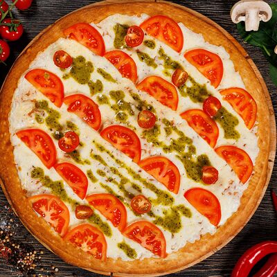 Пицца Маргарита в Gi Gi Pizza по цене 749 ₽