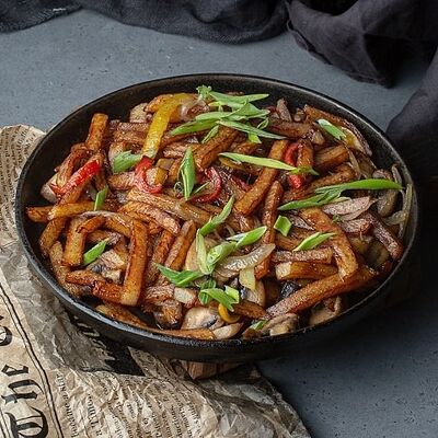 Картофель с грибами в Изи Паб по цене 545 ₽