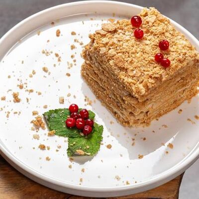 Наполеон по-домашнему в Чкалов. Северная кухня по цене 450 ₽