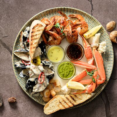 Сет из морепродуктов в BierBurg по цене 2999 ₽