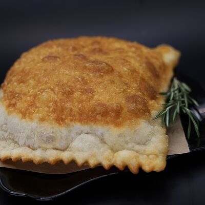 Чебурекив Вкус Востока по цене 120 ₽