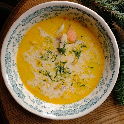 Сливочная уха в Дюбонне по цене 750 ₽