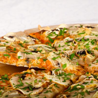 Пицца Грибная в Мансарда по цене 700 ₽