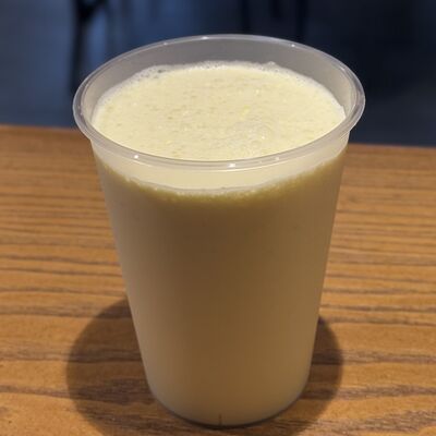 Милкшейк Банановый в Ками cafe club по цене 385 ₽