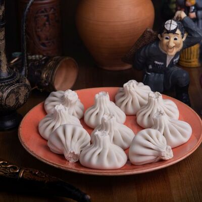 Хинкали свинина-говядина в Sololaki по цене 200 ₽