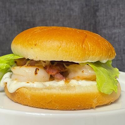 Просто царь с креветками в Moyo по цене 435 ₽