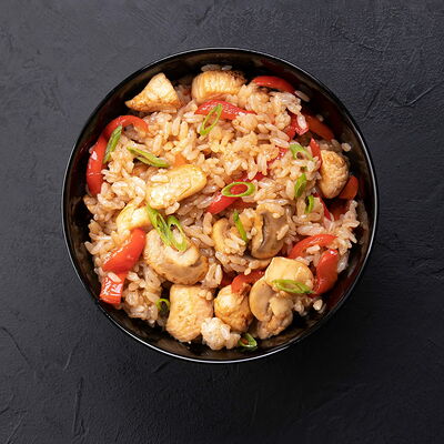 Тяхан с курицей в Sushiman по цене 429 ₽