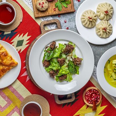 Грузинский обед №2 в Хачапури по цене 670 ₽