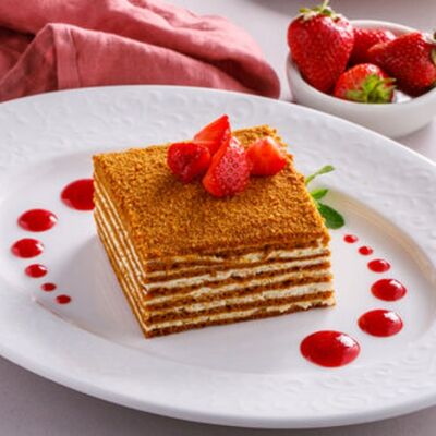 Медовик в ЛарисуВаннуХочу по цене 690