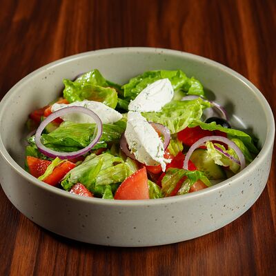 Греческий в Монтесори Lounge по цене 558 ₽