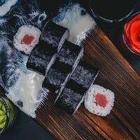 Ролл с тунцом в Sushi Time
