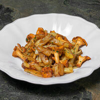 Жареный картофель с грибами в Sigma