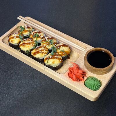 Запеченная креветкав Boss pizzarolls по цене 480 ₽